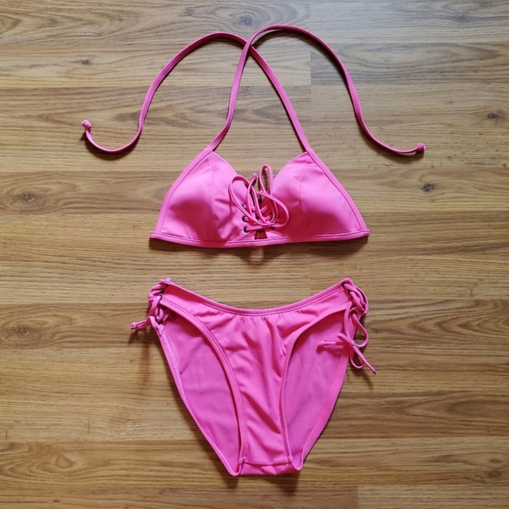 For cld0017 -Victoria's Secret Pink Bikini